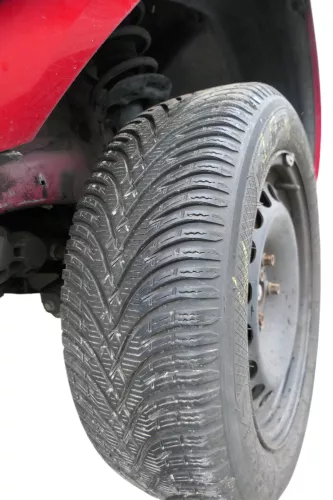 1x Passat 3C Golf Reifen Winterrreifen M&S 205/55 R16 94H Felge 7-8mm Ersatzrad (187531)