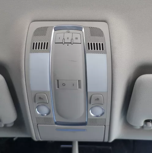 Audi Q7 4L Innenraumleuchte Leuchte innen Leselampe Leseleuchte 4L0947140 grau (168024)