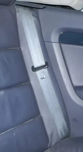 1x Audi A4 8H Cabrio Gurt hinten links oder rechts 8H0857805 blau indigo