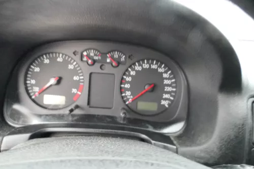 VW Golf 4 Tacho Tachometer Kombiinstrument 338.000km 1J0920806B 1,6-2,8 (179165)