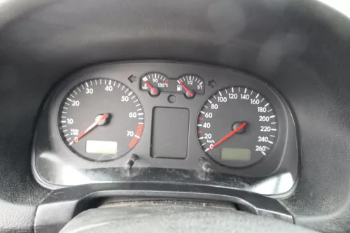VW Golf 4 Tacho Tachometer Kombiinstrument 338.000km 1J0920806B 1,6-2,8 (179165)