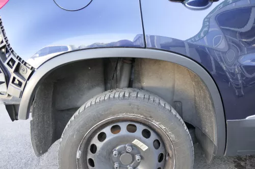 VW Tiguan Cross Blende Kotflügel hinten rechts Verkleidung 5N0854820C Abdeckung