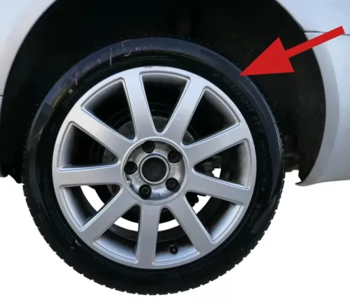 4x VW Golf 5 9N 6Y Reifen 235/45 R17 94V Allwetterreifen 2x ca5-7mm 2x 3,5-5mm (200541)