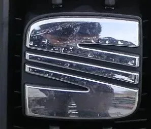 Seat Ibiza 6J original Emblem Logo Seat Zeichen 6J0853679