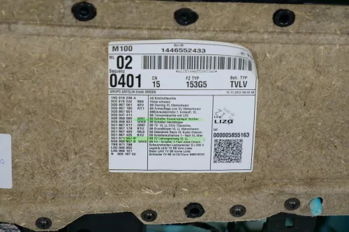 Passat 3C 3G B8 Türverkleidung Verkleidung Tür vorne links schwarz (200648)