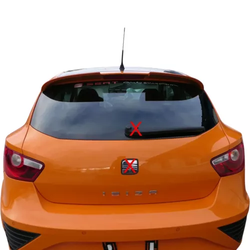 Seat Ibiza 6J Heckklappe Klappe hinten 2/3-Türer orange LP2C Spoiler mit Scheibe