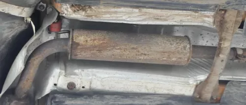 VW Polo 9N Ibiza 6L 6R Auspuff Mittelschalldämpfer mitte 1,6 16V BTS 77kw