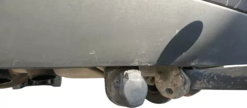 VW Passat 3B  Anhängerkupplung Anhängekupplung starr starre original (200860)