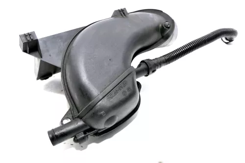 Audi 80 100 A6 Ansaugluftführung Ansaugrohr Luftfilter 078133357F 2.6 ABC