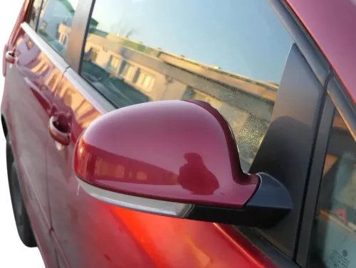 VW Golf 5M1 Plus elektrischer Spiegel rechts Blinker rot LA3X (200958)