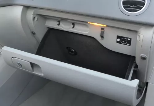 VW Golf Plus 5M Deckel Klappe für Handschuhfach Handschuhfachdeckel -grau (200985)