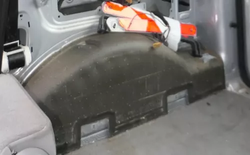 Caddy 2K Dämmung hinten Kofferraum für Radhaus rechts + links (201031)