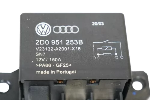 VW Seat Arbeitskreis Kontaktrelais Relais 12V 150A 2D0951253B (200903)