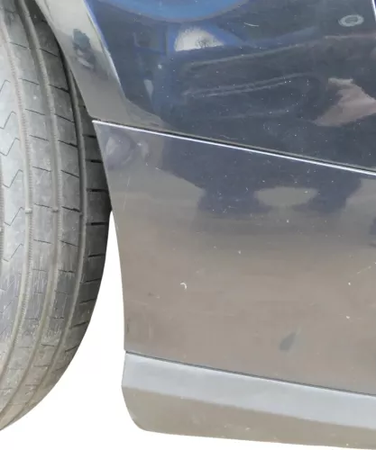 VW Passat 3C Kombi Stoßstange vorne Stoßfänger schwarz LC9Z +Grill (201088)