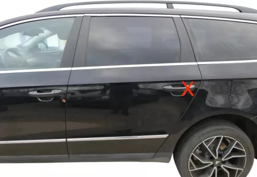 VW Passat 3C Kombi Variant Tür hinten links schwarz LC9X -OHNE Anbauteile (201093)