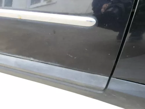 Passat 3C Kombi o. Limo Tür vorne rechts Beifahrer schwarz LC9X ohneAnbauteile (201095)