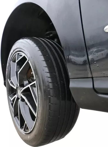 4x VW Passat 3C Golf Reifen Sommerreifen 205/55 R17 93W Alufelgen Felgen 3,5-6mm (201141)