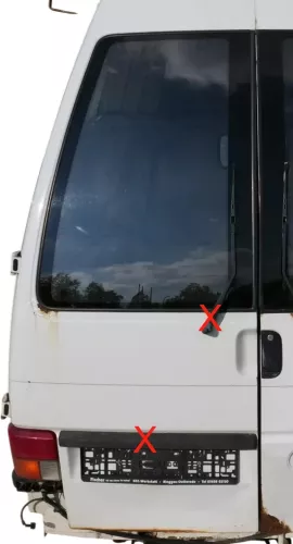 VW T4 Flügeltür Klappe hinten links weiß R902 mit Scheibe (201143)