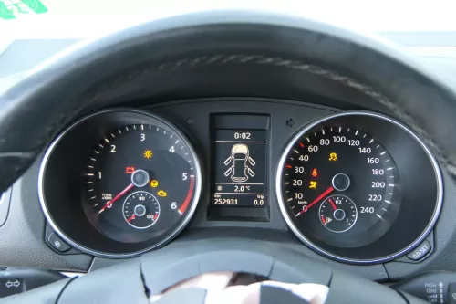 VW Golf 6 5K Tachometer Kombiinstrument 5K0920870C TDI CBAB 252.000 km (201177)