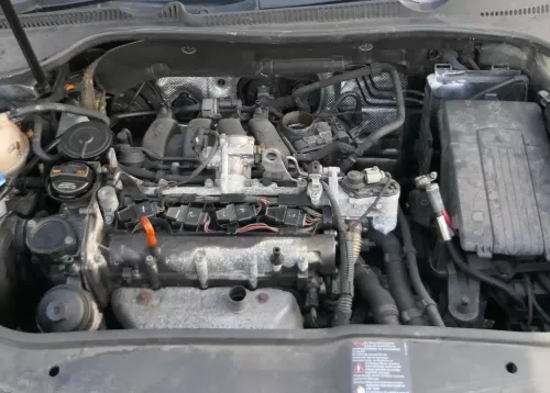 VW Golf 5 1K Kurbelwelle Sensor von 1,6 Benziner BLF Automatik 03C957147 (201208)