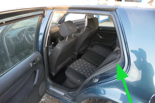 Golf 4 Limousine Türdichtung Dichtung Tür hinten links Türgummi