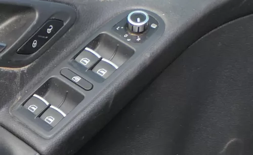 VW Golf 6 5K ektrischer Fensterheber Schalter vorne links 4-Fach Spiegelschalter (179534)