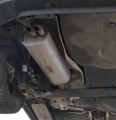 Golf 4 Bora Auspuff Endtopf+Mittelschalldämpfer 1,6 16V BCB AZD ATN AUS Limousin