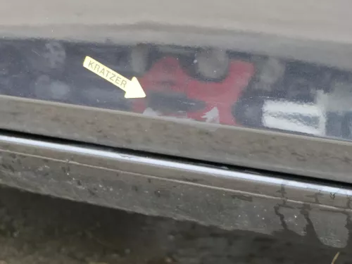 Seat Leon 1P Tür vorne links Fahrertür schwarz LC9Z metallic ohne Anbauteile (201435)