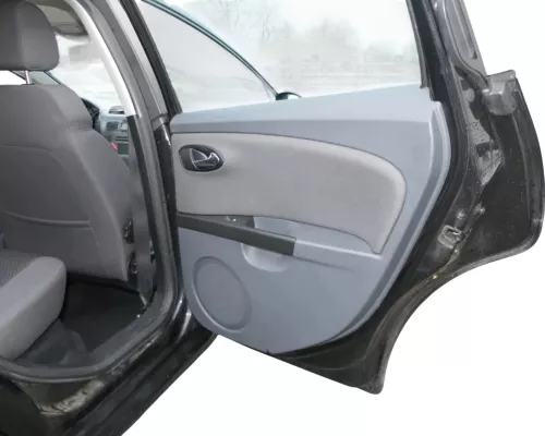 1x Leon 1P Türverkleidung Verkleidung Tür hinten rechts Griff grau uranograu