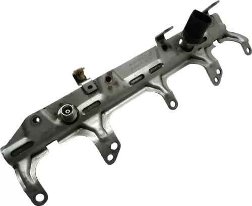 VW Tiguan Einspritzleiste Druckregelventil 1,8 Benziner 06J133317G Sensor BZB