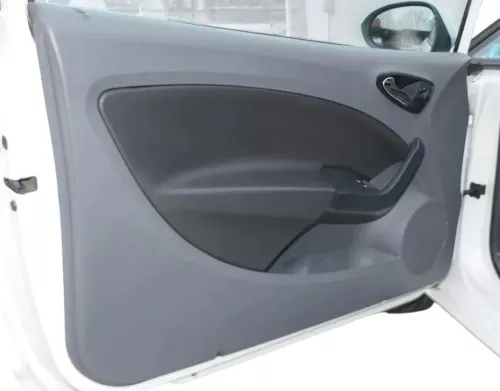 1x Ibiza 6J Türverkleidung Verkleidung Tür vorne links 2/3-Türer grau/schwarz (201556)