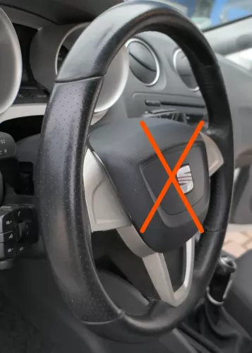 Seat Ibiza 6J Lenkrad 6J0419091M schwarz grau Nähte Leder Lederlenkrad (201572)