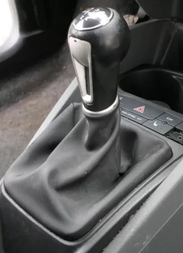 Seat Ibiza 6J Schaltknauf Schaltsack Schaltung Schaltknüppel Schalthebel (201574)