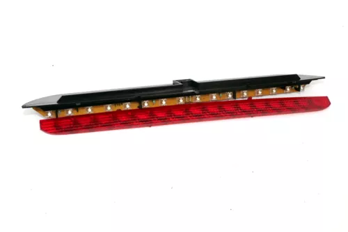 VW Passat 3BG Limousine dritte Bremsleuchte 3. Bremslicht 1J5945121D Bora LED