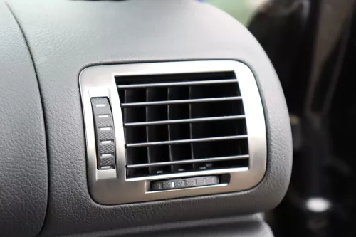 Skoda Superb 3U Lüftungsdüse Düse Lüftung rechts vorne 3U0819702G WNK