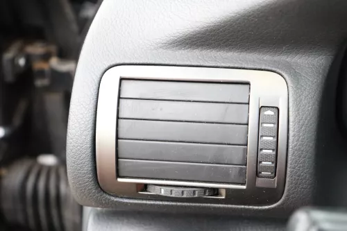 Skoda Superb 3U Lüftungsdüse Düse Lüftung links vorne 3U0819701G WNK