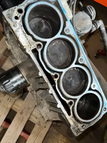 Polo 9N 9N3 Fox NUR Motorblock Block Kurbelwelle 1,4 BKY BBY AUA AUTOMATIK (172666)