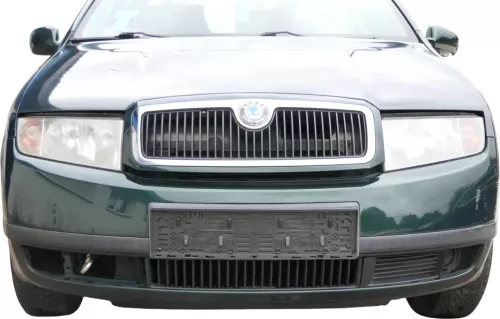 Fabia 6Y Stoßstange Stoßfänger vorne grün LF8C - Gitter (201600)