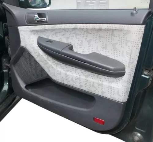 1x Fabia 6Y Kombi Türverkleidung Verkleidung Tür vorne rechts schwarz anthrazit (201614)