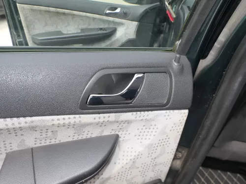 1x Fabia 6Y Kombi Türverkleidung Verkleidung Tür hinten links schwarz anthrazit (201615)