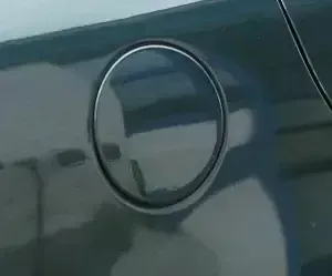 Skoda Fabia 6Y2 Limousine Tankdeckel Deckel Tank grün LF8C Schrägheck
