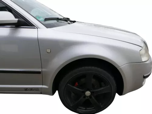 Skoda Superb 3U Kotflügel vorne rechts silber LF7T