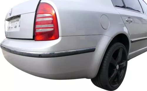 Superb 3U Limousine Stoßstange hinten Heckstoßstange silber LF7T PDC (201658)