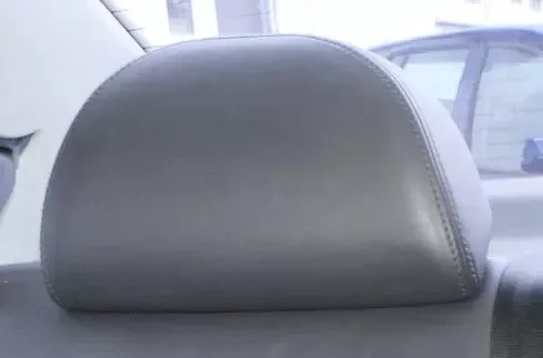 1x Skoda Superb 3U Kopfstütze hinten rechts / links - Leder onyx -verstellbar