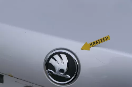 Skoda Superb 3U Heckklappe hinten Kofferraumklappe schwarz LF9R L9910 Limousine (201678)