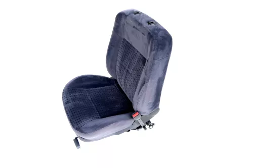 VW Passat 3BG 3B Sitz vorne rechts Beifahrersitz Sitzheizung  - STECKER???? (147020)