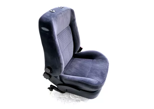 VW Passat 3BG 3B Sitz vorne rechts Beifahrersitz Sitzheizung  - STECKER???? (147020)