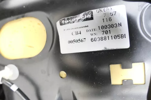 VW Polo 9N3 9N vorne links Sitz Fahrersitz 2/3-Türer Airbag (147048)