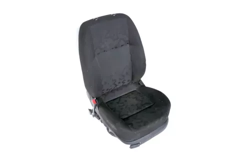 VW Golf 4 1J Bora Sitz vorne links Fahrersitz 4/5Türer Variant Kombi  (147617)