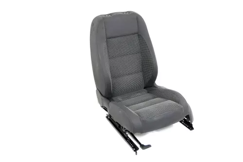 VW Touran 1T3 1T Sitz vorne links Fahrersitz Höhenverstellbar (148821)